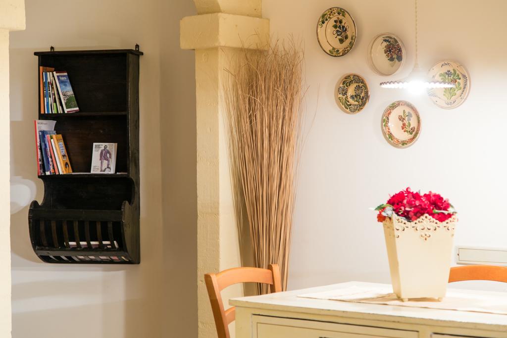 Casa Vacanze Le Esperidi Matera Bilik gambar